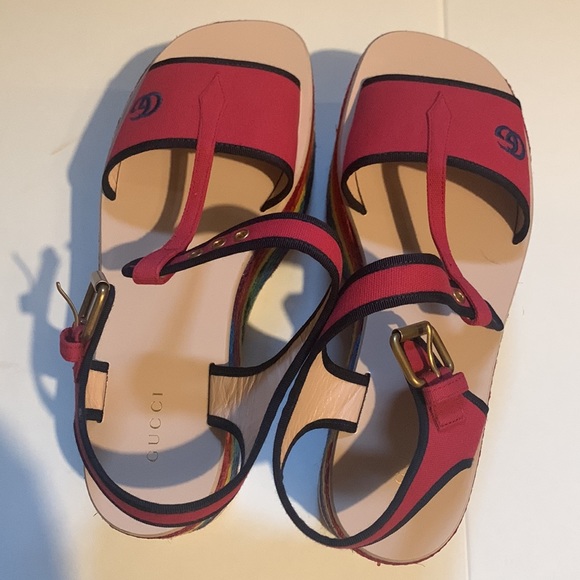 Gucci Women’s GG Multi Color Platform Sandals in red - Picture 5 of 8